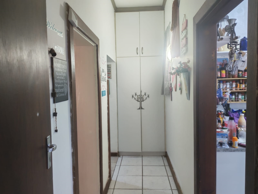 3 Bedroom Property for Sale in Middelburg Eastern Cape